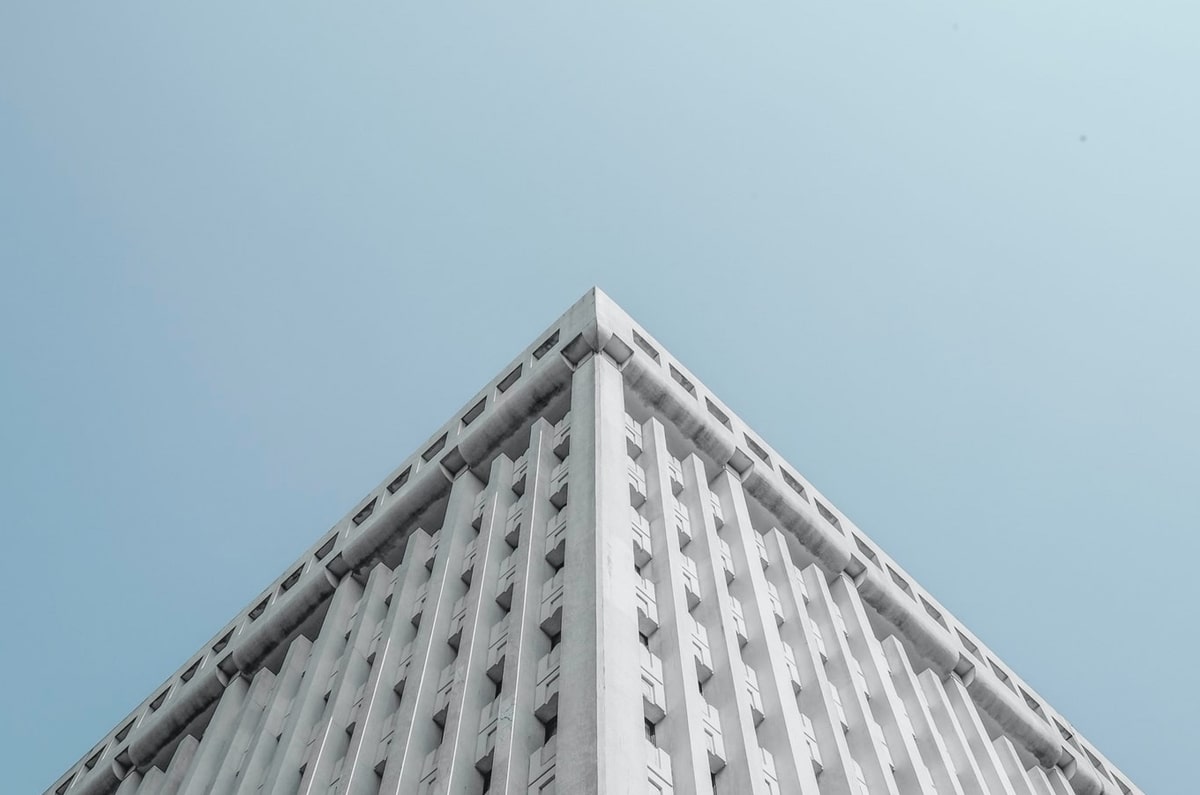 米切尔27分锡安26+5 骑士主场大胜鹈鹕